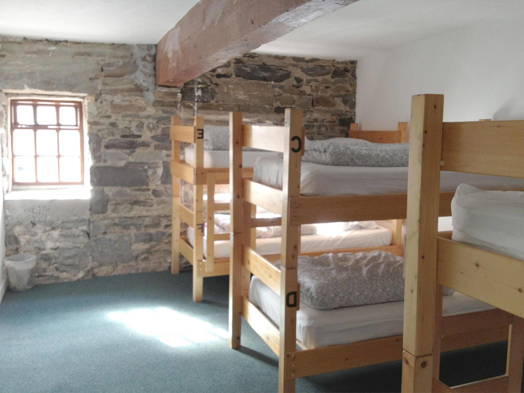 Old Mill Holiday Hostel เวสต์พอร์ต ภายนอก รูปภาพ